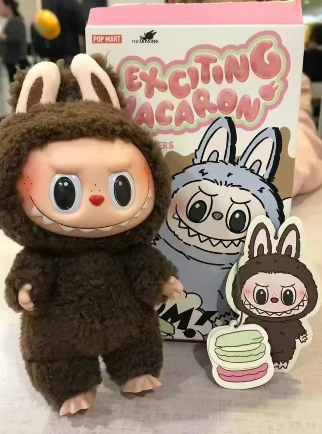 (labubu v1)heartbeat macaron series – chestnut cocoa (secret edition)