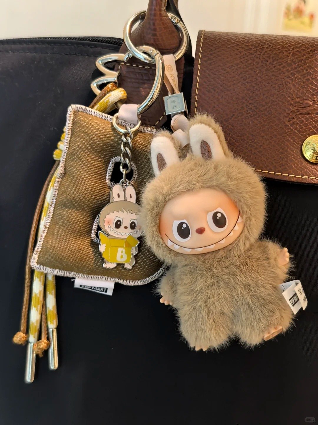 (labubu v4)pin of love – a m complete （blind box）（boxrandom shipment policy）single blind box / 14 piece box set