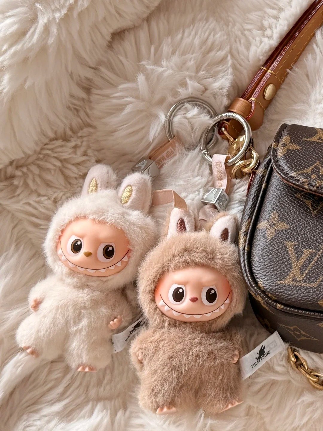 (labubu v4)pin of love – a m complete （blind box）（boxrandom shipment policy）single blind box / 14 piece box set